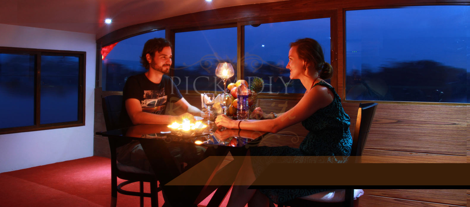 kerala-luxury-houseboats